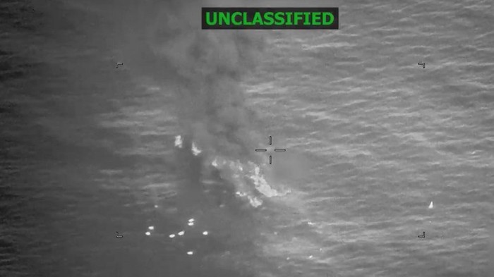 Operasi Antinarkoba Amerika Serikat di Perairan Amerika Latin Berujung Bentrokan Mematikan