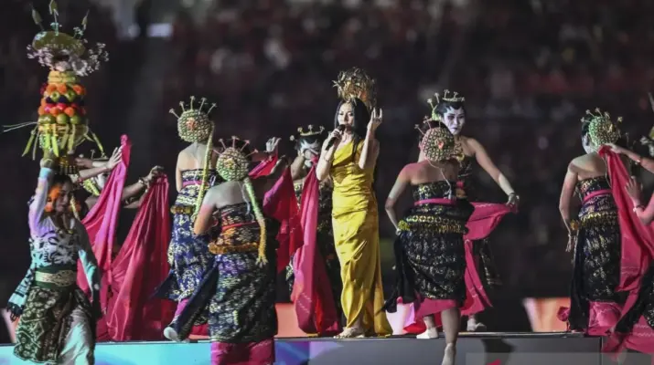 Prince Poetiray dan Anggun Semarakkan Penutupan FIFA ASEAN Cup 2026